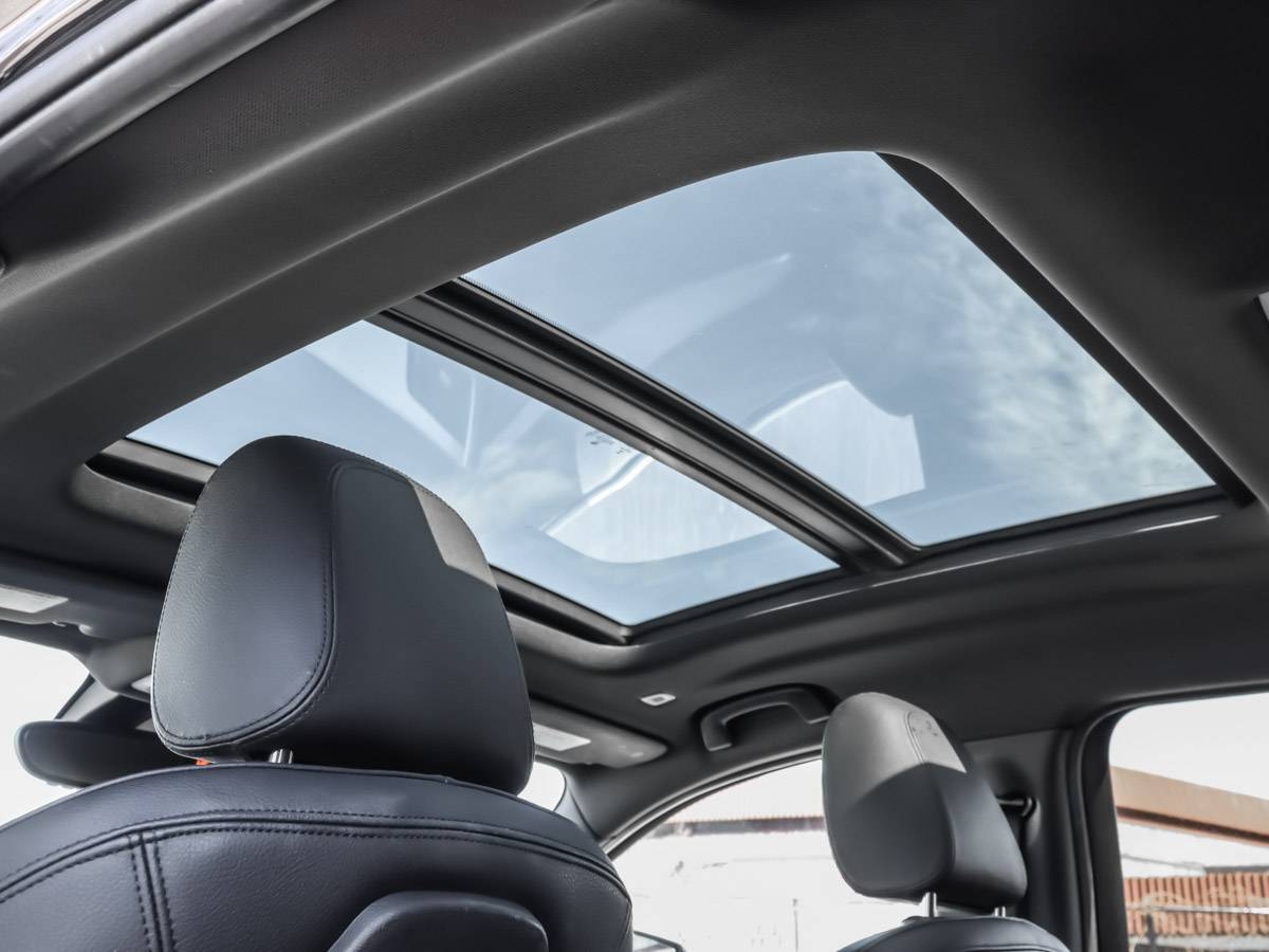 
								2018 BMW X2 XDrive 28i full									