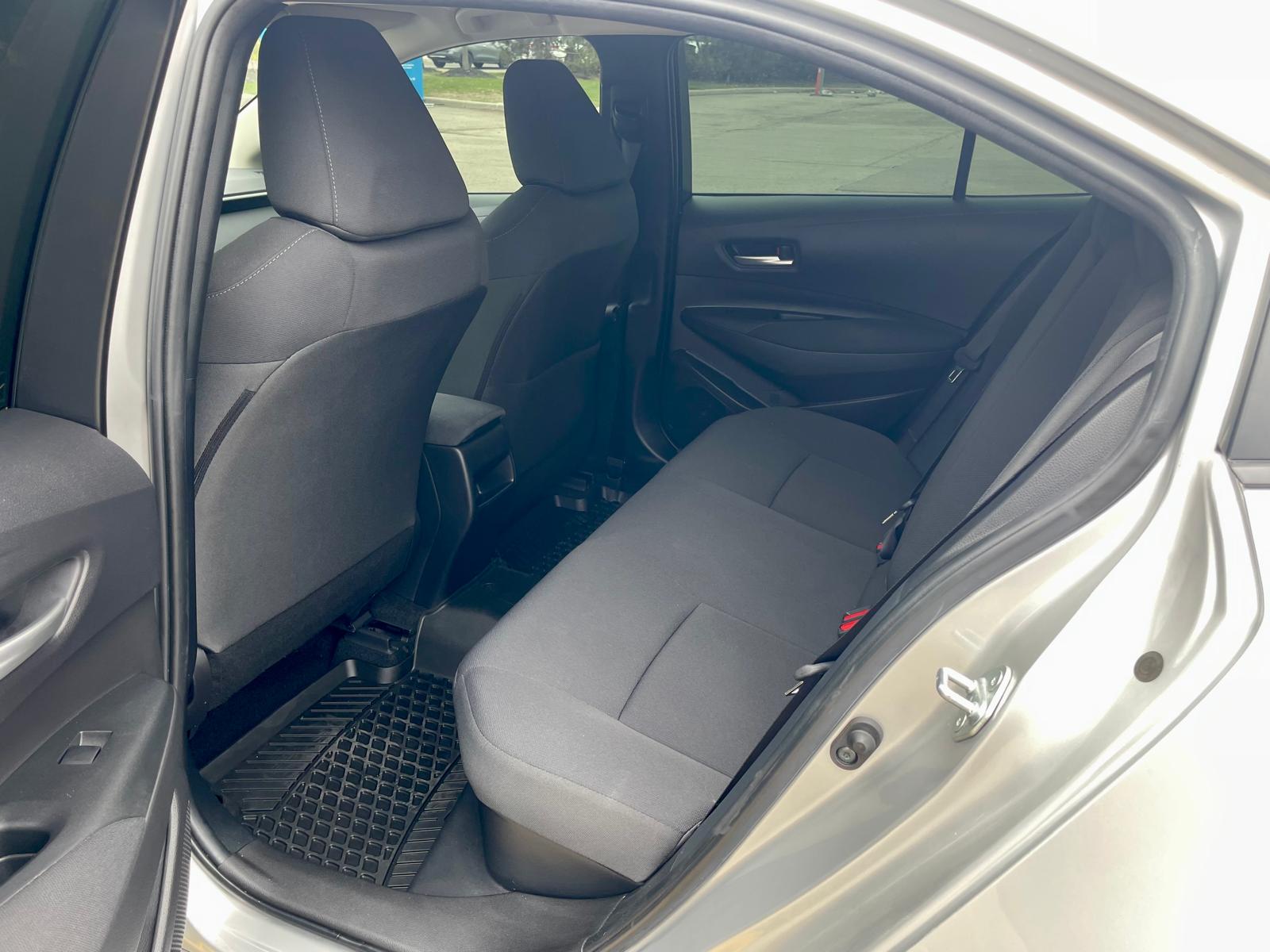 
								2023 Toyota Corolla LE Hybrid full									