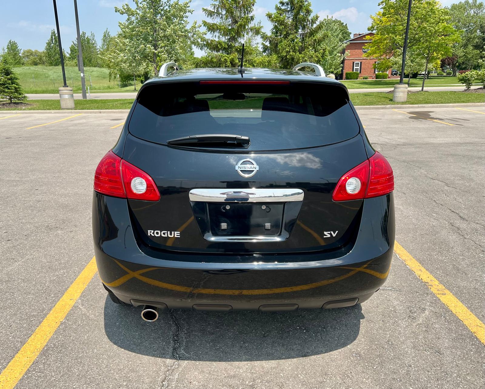 
								2013 Nissan Rogue SV full									