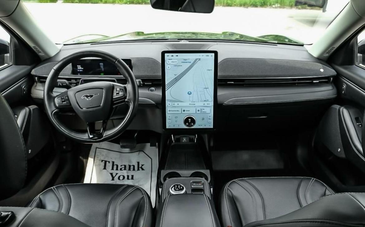 
								2021 Ford Mustang Mach-E full									