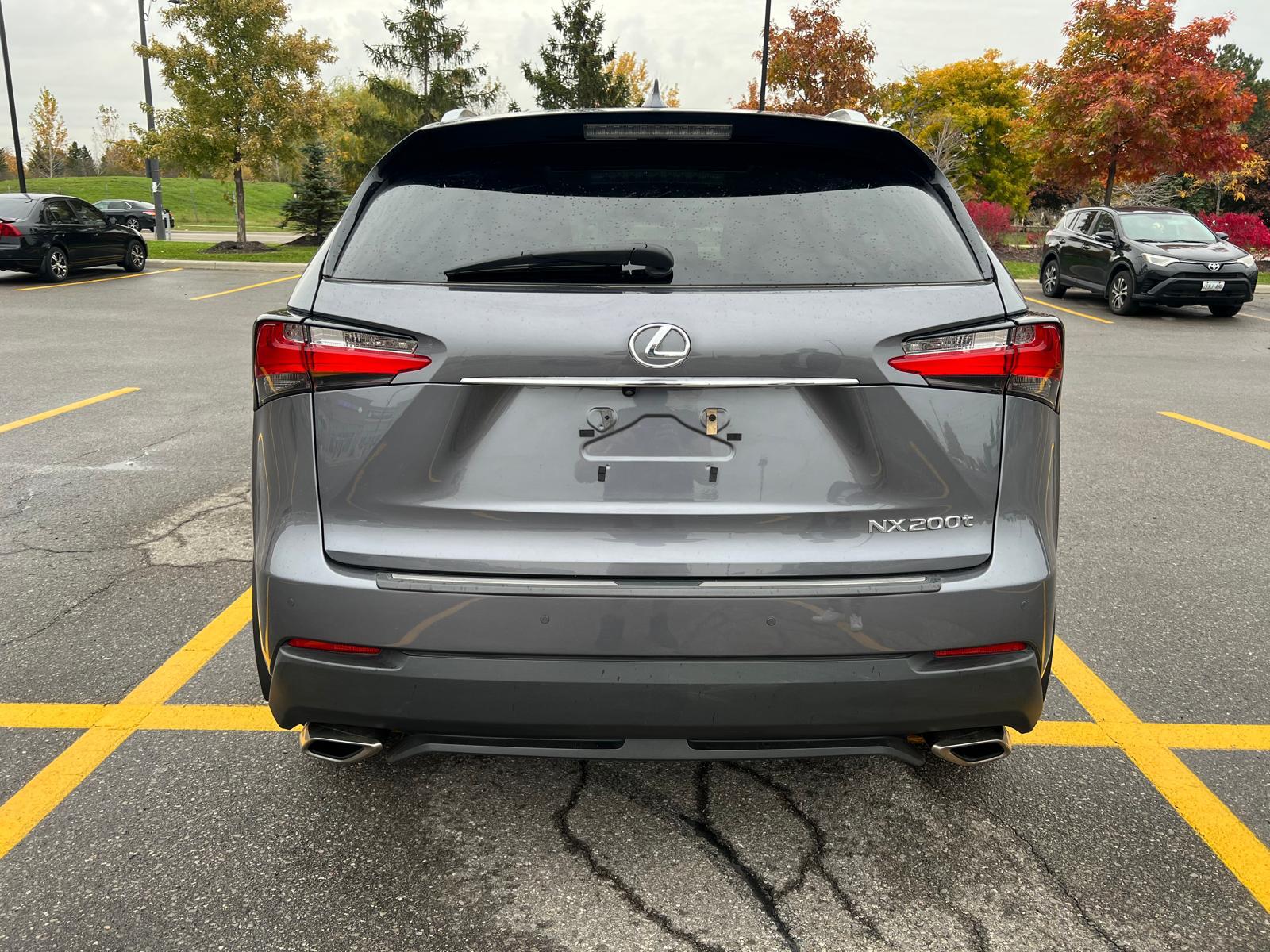 
								2017 Lexus NX200t full									