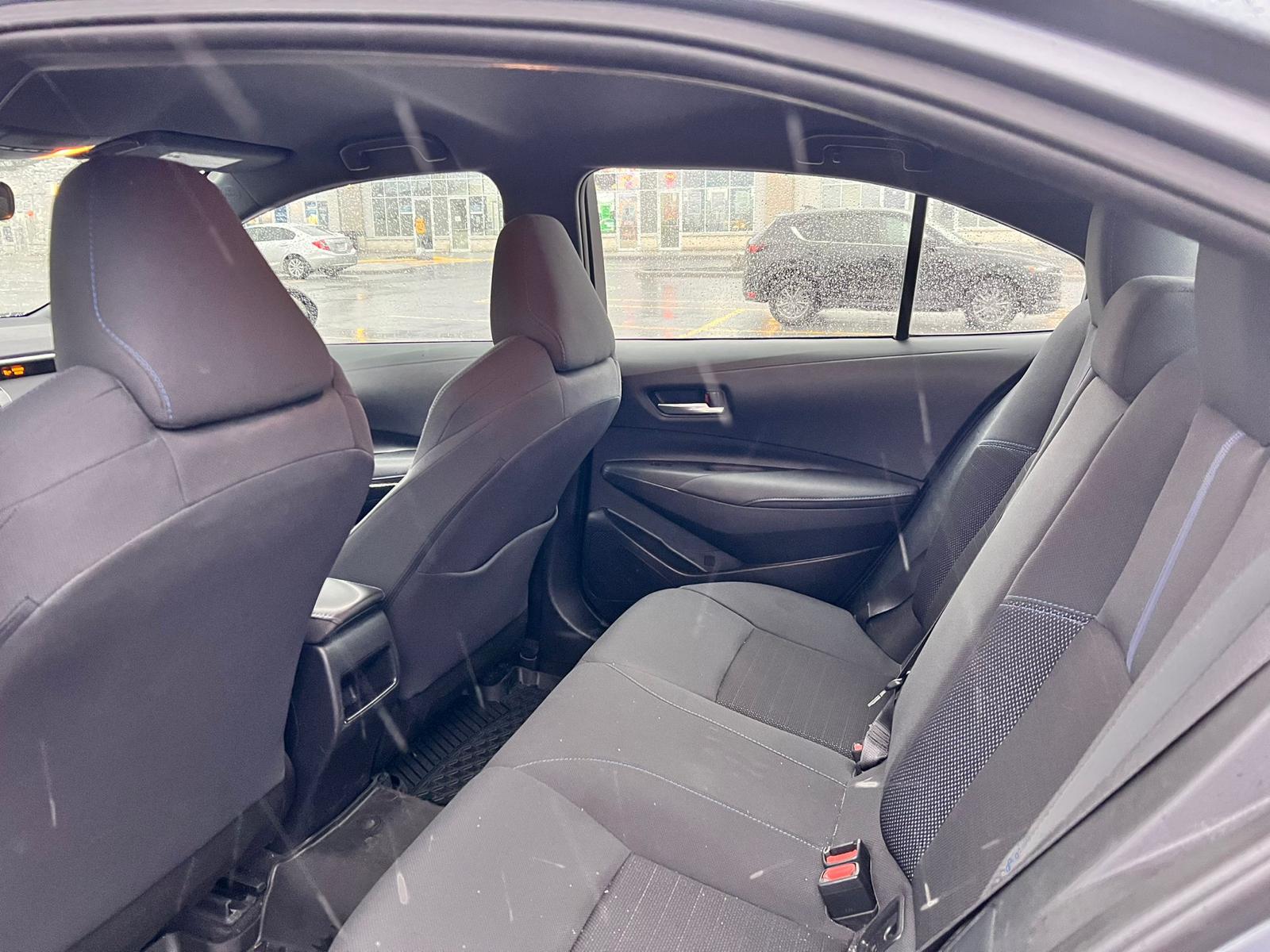 
								2021 Toyota Corolla SE full									