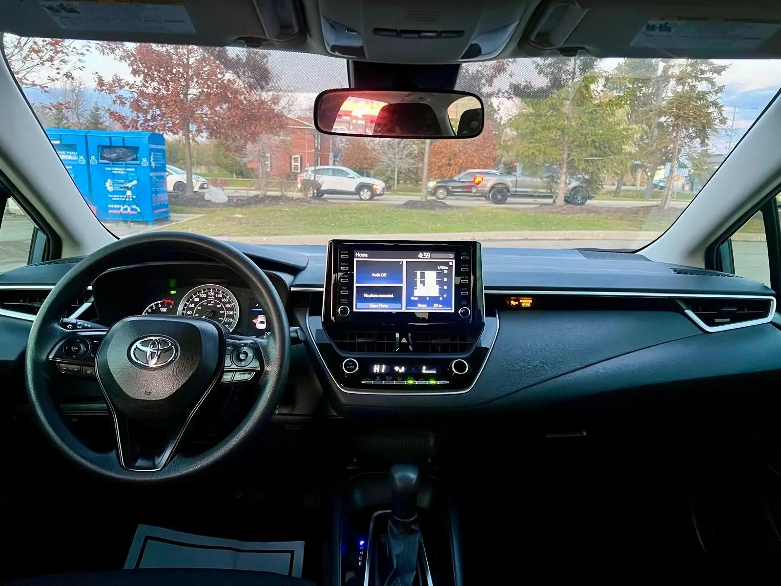 
								2021 Toyota Corolla LE full									