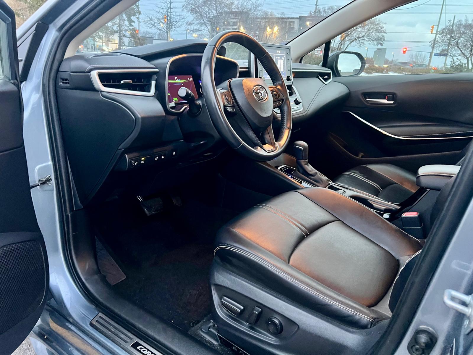 
								2021 Toyota Corolla Hybrid Premium full									