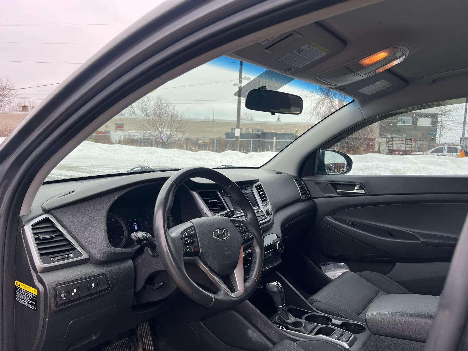 
								2017 Hyundai Tuscon Premium Awd full									