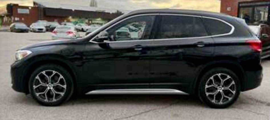 
								2020 BMW X1 28i XDrive full									