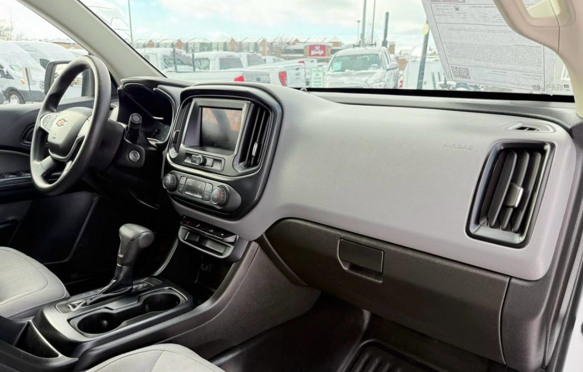 
								2021 Chevrolet Colorado V6 full									