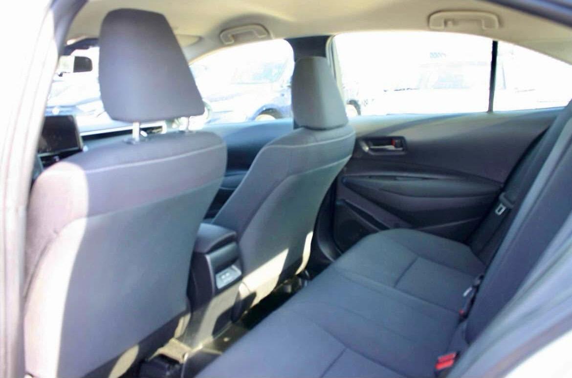 
								2023 Toyota Corolla LE Hybrid full									
